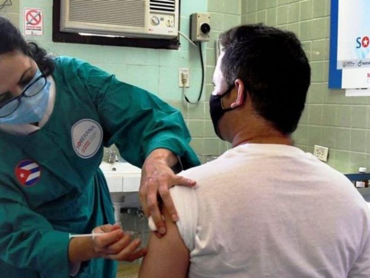 Le vaccin cubain pourrait permettre de sauver des millions de vies (Branko Marcetic / Contretemps)