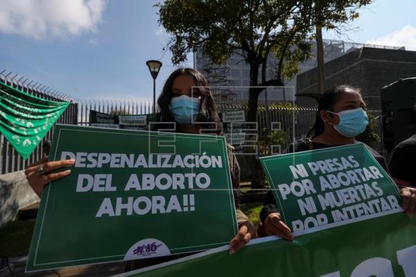 En Équateur, les députés adoptent un texte sur l’avortement en cas de viol (Le Temps / AFP)
