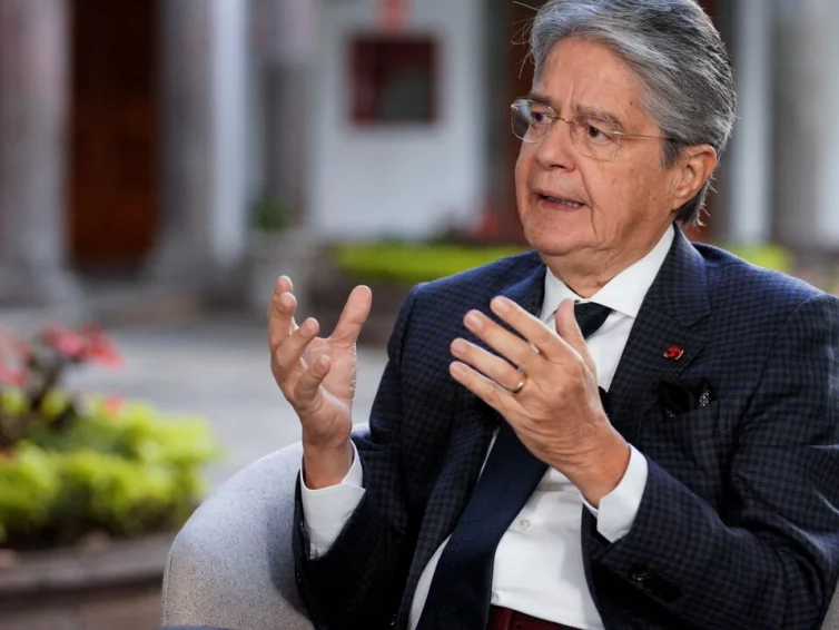 Équateur: quatre ministres remplacés après leur démission (RFI)