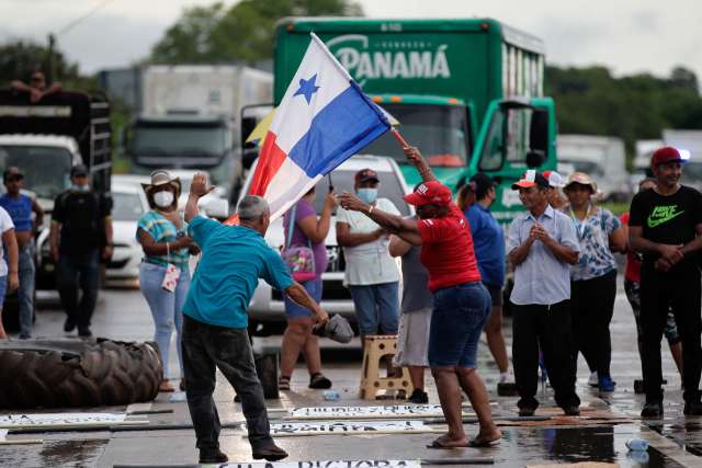 🇵🇦 Au Panamá, manifestations contre la cherté de la vie (Tribune de Genève / AFP)