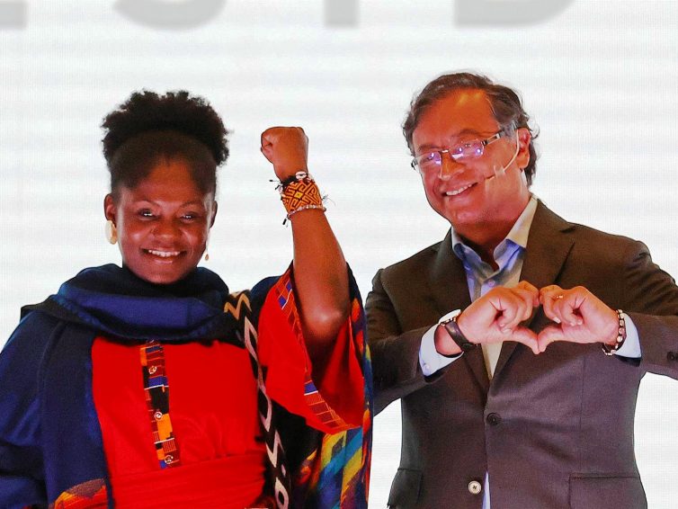 🇨🇴 Colombie : Petro-Márquez, la bataille n’est pas encore gagnée malgré le triomphe électoral (Roberto Montoya / Viento Sur / traduction Christian Dubucq pour Contretemps)