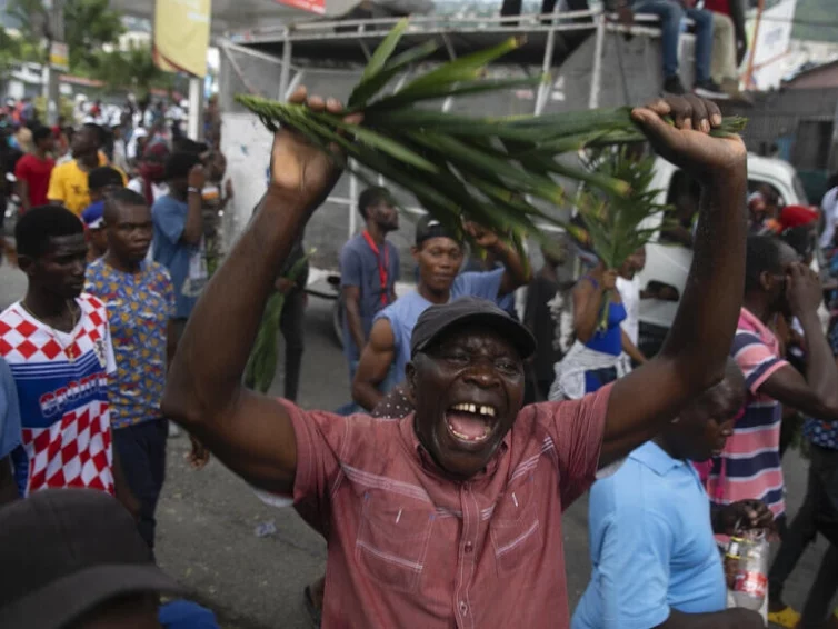🇭🇹 Haïti: les manifestants contre la cherté de la vie réclament le départ du Premier ministre (Ronel Paul / RFI)
