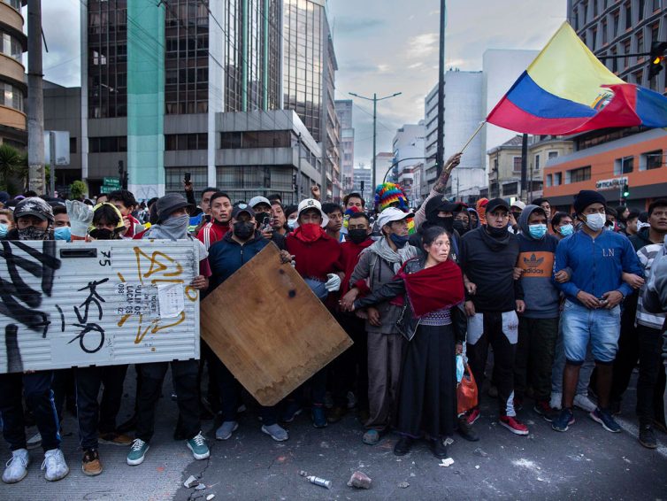🇪🇨 Équateur : retour sur une mobilisation exemplaire et une victoire en demi-teinte (Cathy Ferré / revue de l’École Émancipée)