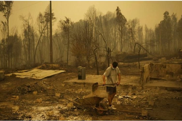 🇨🇱 Chili: les violents incendies continuent de faire rage, au moins 24 morts (Naïla Derroisné, RFI)