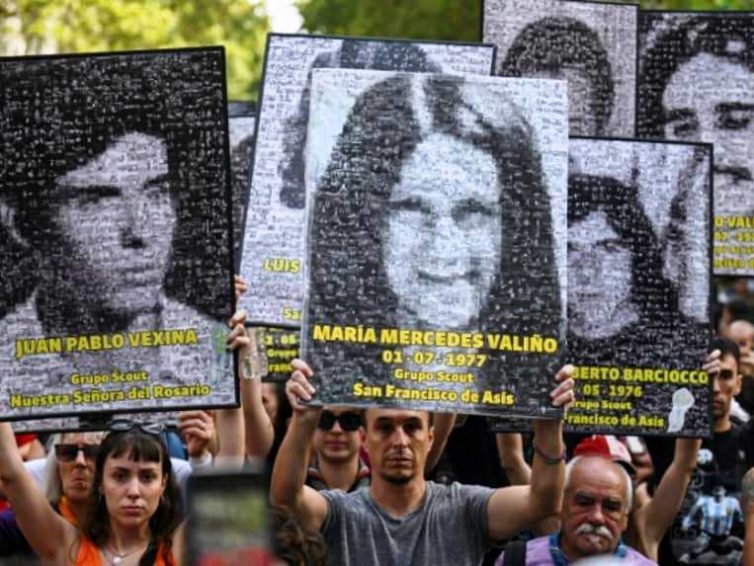 🇦🇷 Manifestations en Argentine pour dire «Plus jamais» à la dictature (AFP)