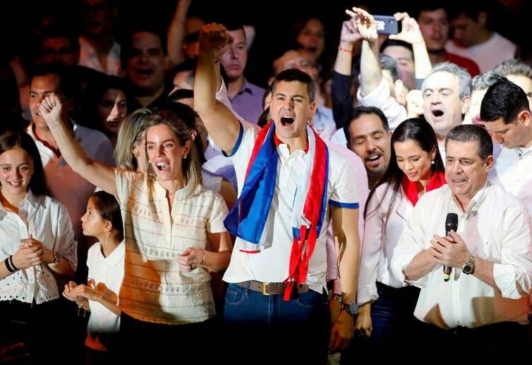 🇵🇾 Paraguay : le conservateur Santiago Peña remporte la présidentielle (Libération / AFP)