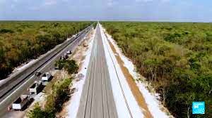 🇲🇽 Mexique : le train maya, un coûteux projet de ligne ferroviaire (reportage de Laurence Cuvillier et Quentin Duval / France 24)