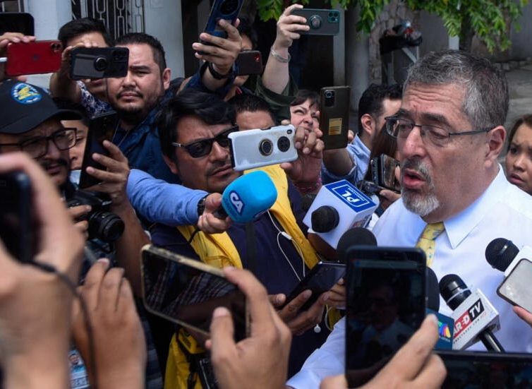 🇬🇹 Présidentielle au Guatemala: le recomptage des voix du premier tour confirme la qualification de la gauche (RFI)