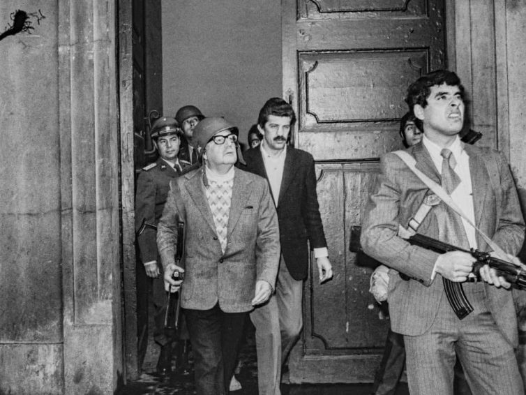 🇨🇱 Chili 11 septembre 1973 : cinquante ans après, ni oubli ni pardon ! (reportage de Juliette Chaignon et Guillaume Gosalbes – France 24 / article de Isabelle Le Gonidec / RFI)