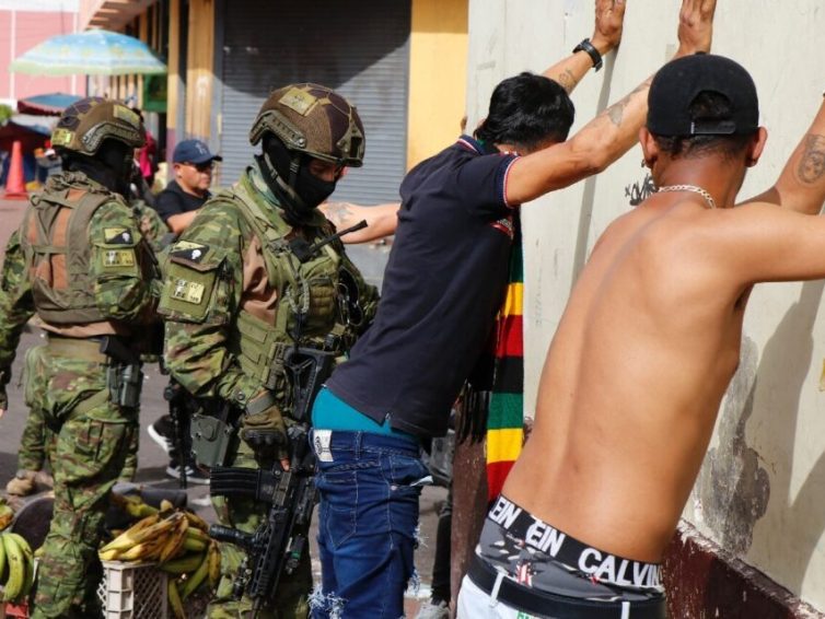 🇪🇨 Équateur : la guerre contre le narcotrafic (revue de presse)