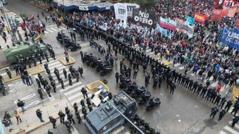 🇦🇷 Argentine : une grève générale pour dénoncer le programme d’austérité du président Javier Milei (France 24)