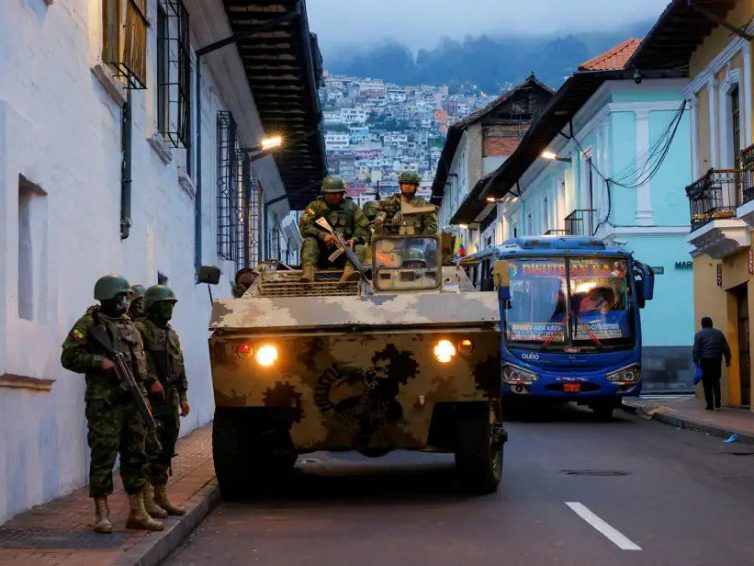 🇪🇨 Équateur : les autorités déclarent l’état d’urgence dans sept des vingt-quatre provinces en raison des violences (La Presse / AFP)