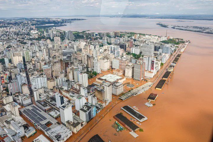 🇧🇷 Inondations au Brésil : vers une catastrophe comparable à Katrina? (Raphaël Bernard / Reporterre)