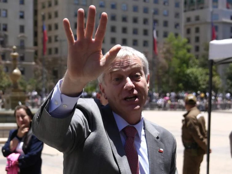 🇨🇱 « Mon peuple a élu un fils de nazi admirateur de Pinochet » : la colère et la douleur des Chiliens réfugiés en France (Antoine Comte / France 3-Bourgogne)