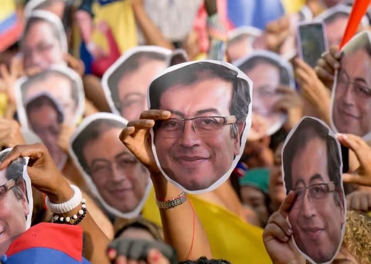 🇨🇴 🇺🇸 Colombie.« Nous craignons une intervention directe des États-Unis lors des prochaines élections » (entretien avec María José Pizarro / Pablo Castaño – Politis)