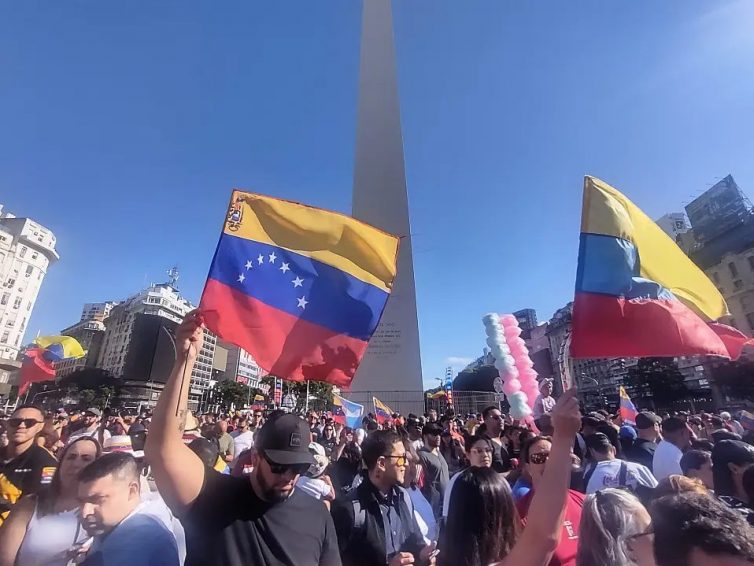 🇺🇸 🇻🇪 Venezuela : Trump, la police impériale et l’indigence européenne (Frédéric Thomas / Basta Média)