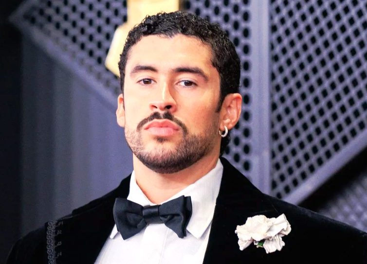 🇺🇸 🇵🇷 Grand vainqueur des Grammy Awards, Bad Bunny charge Trump et l’ICE (Tom Demars-Granja / L&rsquo;Humanité)