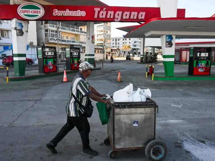 🇨🇺 🇺🇸 Menacée d’asphyxie par les États-Unis, Cuba s&rsquo;en remet à la solidarité internationale (France 24) / Un convoi international d&rsquo;aide humanitaire arrivera en mars à Cuba (AFP)