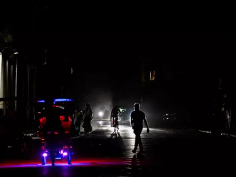 🇨🇺 Cuba: deuxième black-out dans tout le pays en moins d&rsquo;une semaine (RFI/AFP)