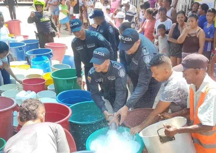 🇨🇴 Colombie : à Cartagena, le maire veut rompre avec Veolia sur fond de crise de l’eau (Le Club de Mediapart /Juan Sebastian Santoyo Sánchez – Human Conet)
