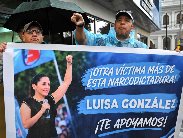 🇪🇨 Équateur: l&rsquo;ex-candidate de gauche à la présidentielle Luisa González arrêtée (Courrier international / L&rsquo;Humanité)